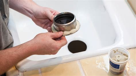 putty to stop water leaks|How to Use Plumbers Putty to Stop Leaks